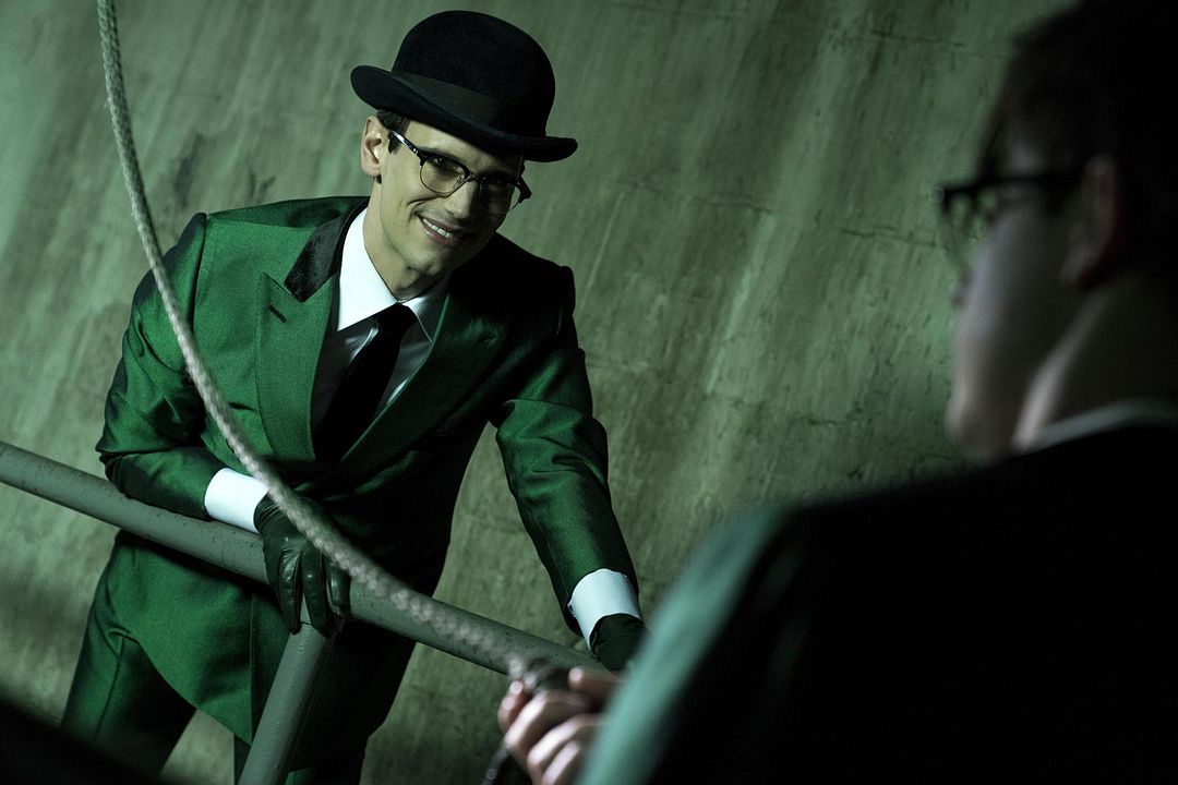 Gotham (2014) : Poster Cory Michael Smith