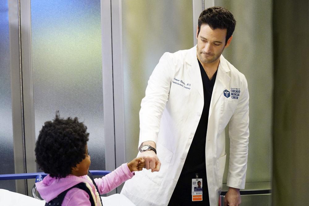 Chicago Med: Atendimento de Emergência : Fotos Colin Donnell