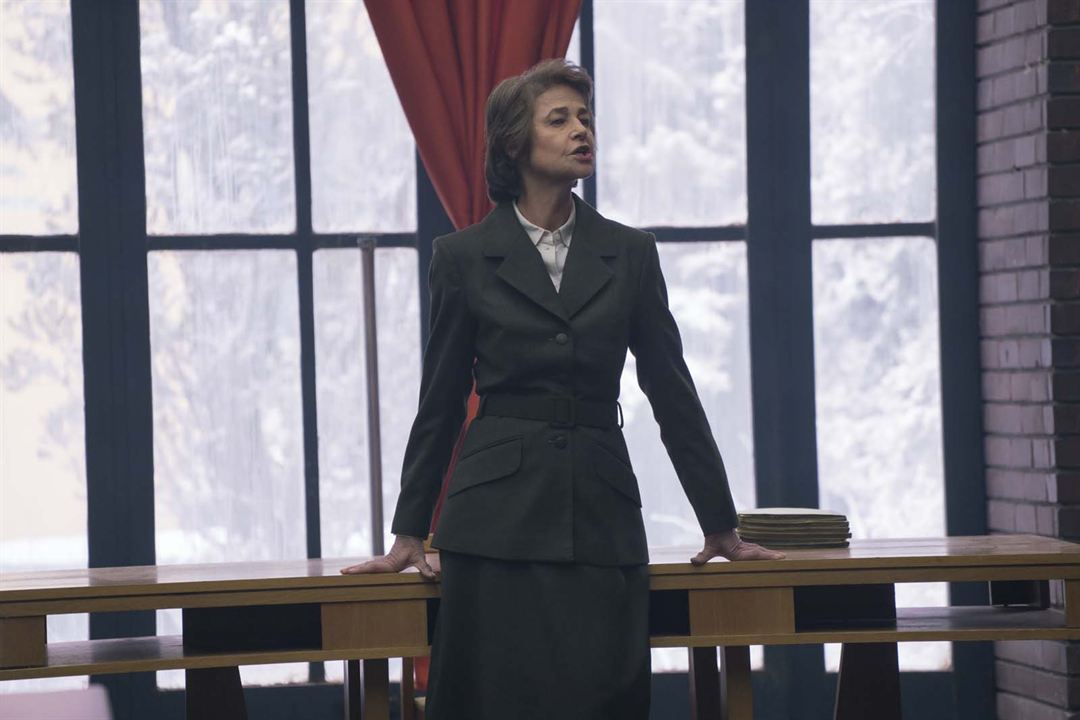 Operação Red Sparrow : Fotos Charlotte Rampling