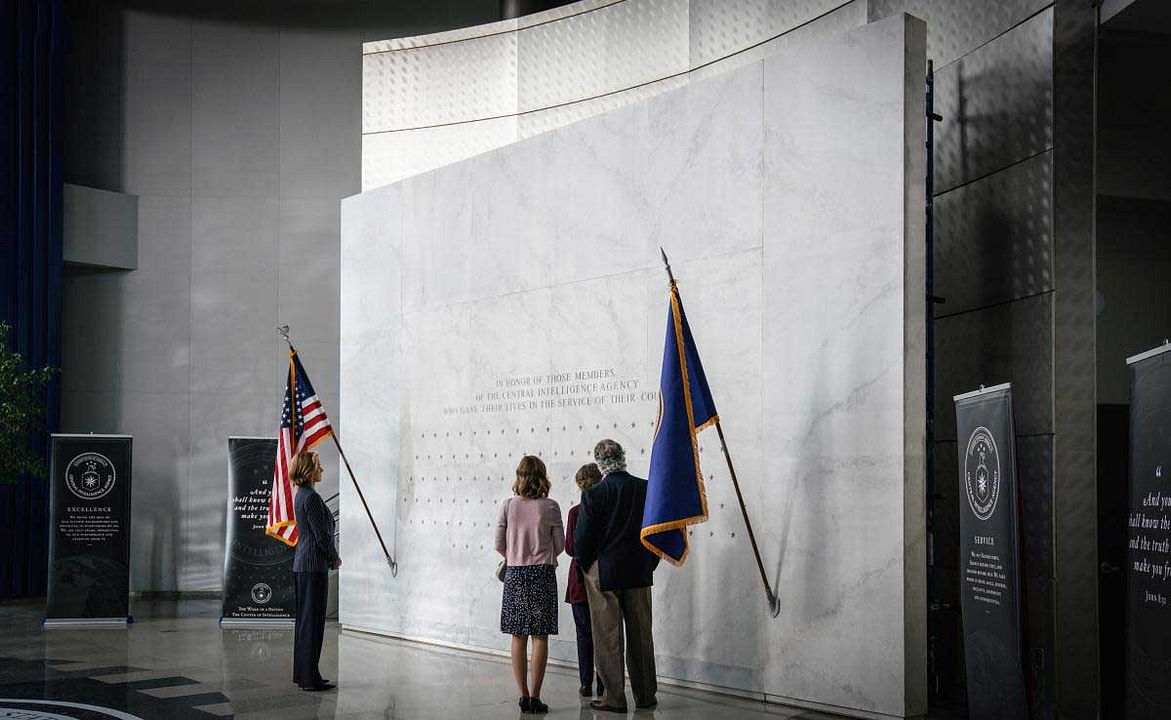 Madam Secretary : Fotos