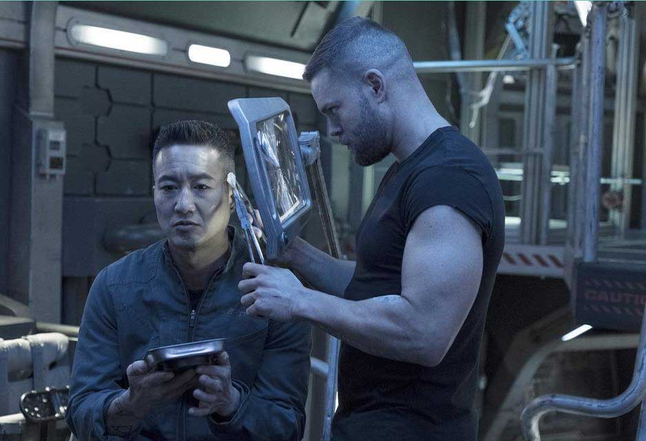 The Expanse : Fotos Terry Chen, Wes Chatham