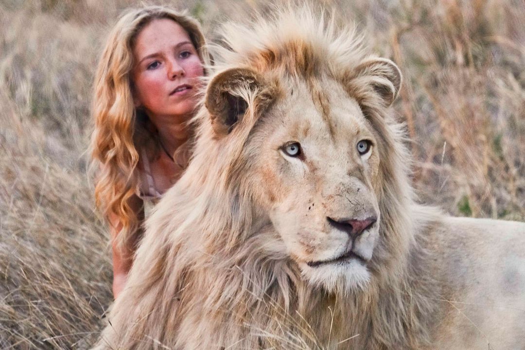 A Menina e o Leão : Fotos Daniah De Villiers