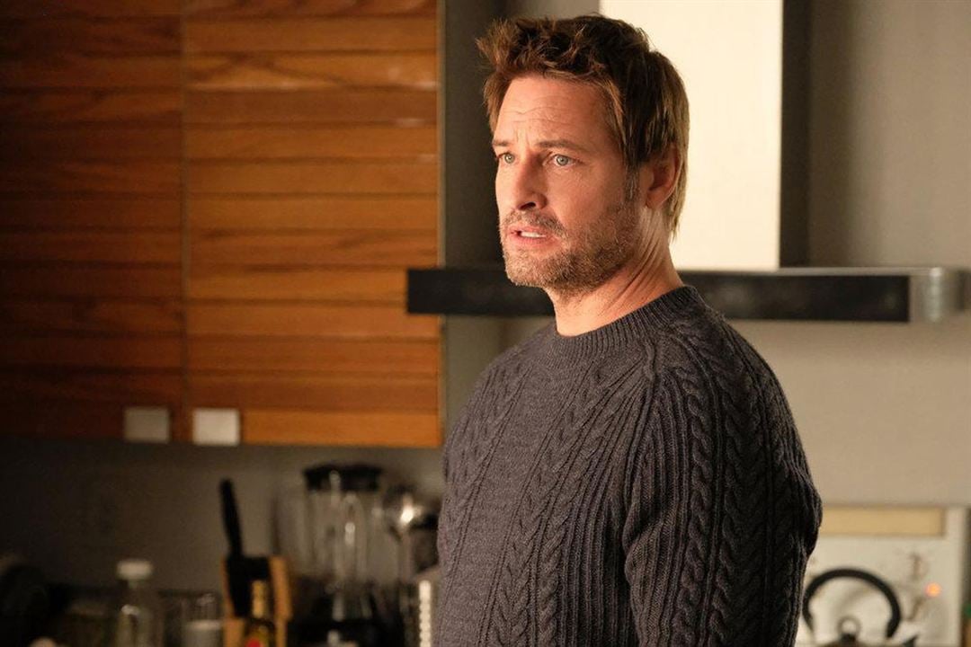 Colony : Fotos Josh Holloway