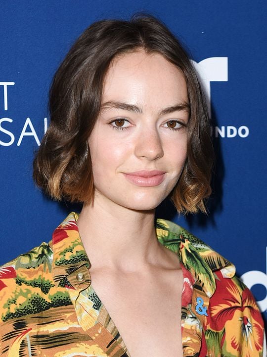 Poster Brigette Lundy-Paine