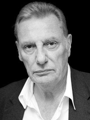 Poster Paul Darrow