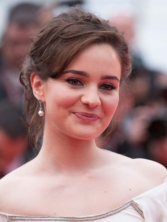 Poster Aisling Franciosi
