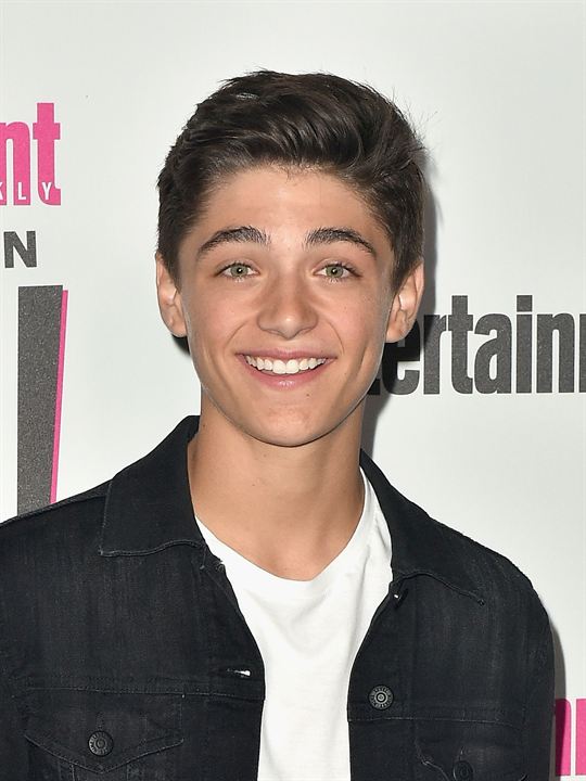 Poster Asher Angel
