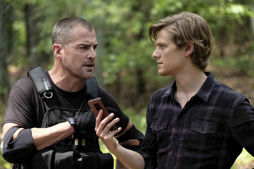 Fotos George Eads, Lucas Till