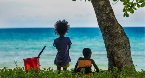 Pequeninos - A Inocência Não Tem Preço : Fotos