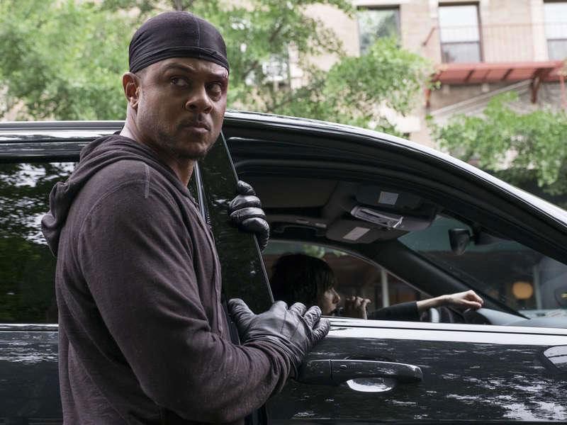 Ray Donovan : Fotos Pooch Hall