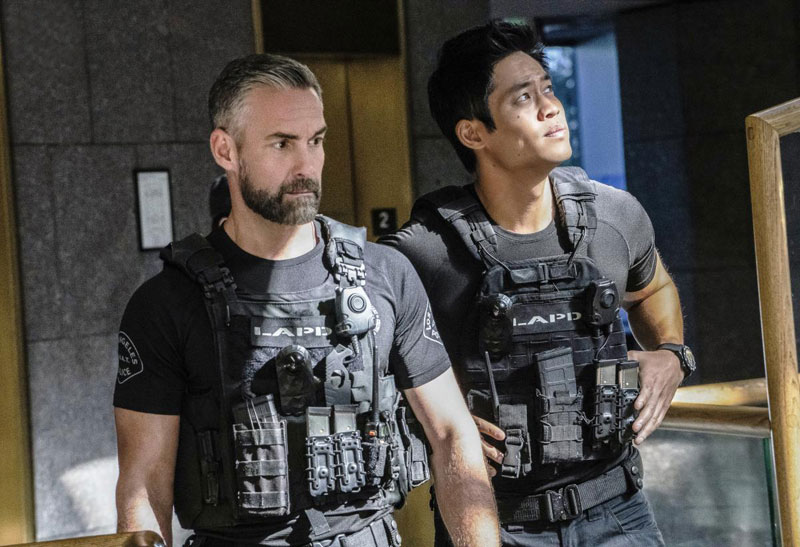 S.W.A.T. – Força de Intervenção : Fotos Jay Harrington, David Lim