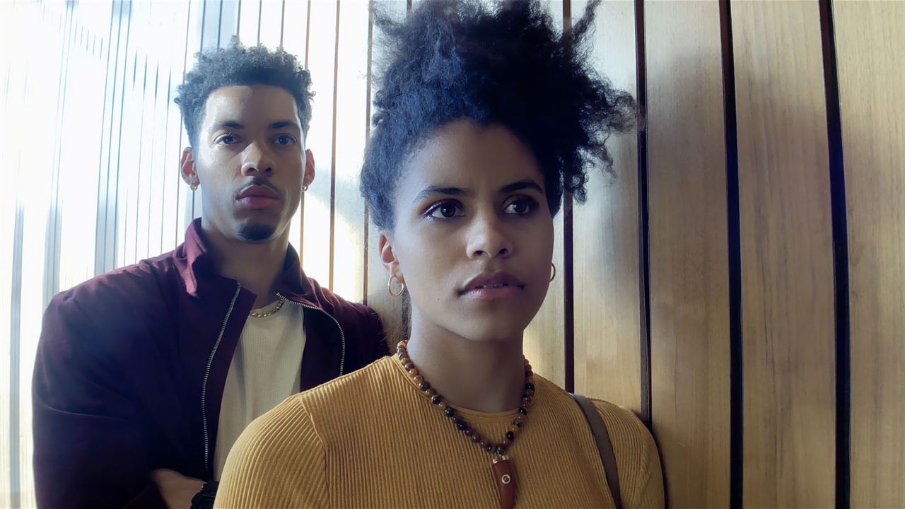 High Flying Bird : Fotos Zazie Beetz, Melvin Gregg