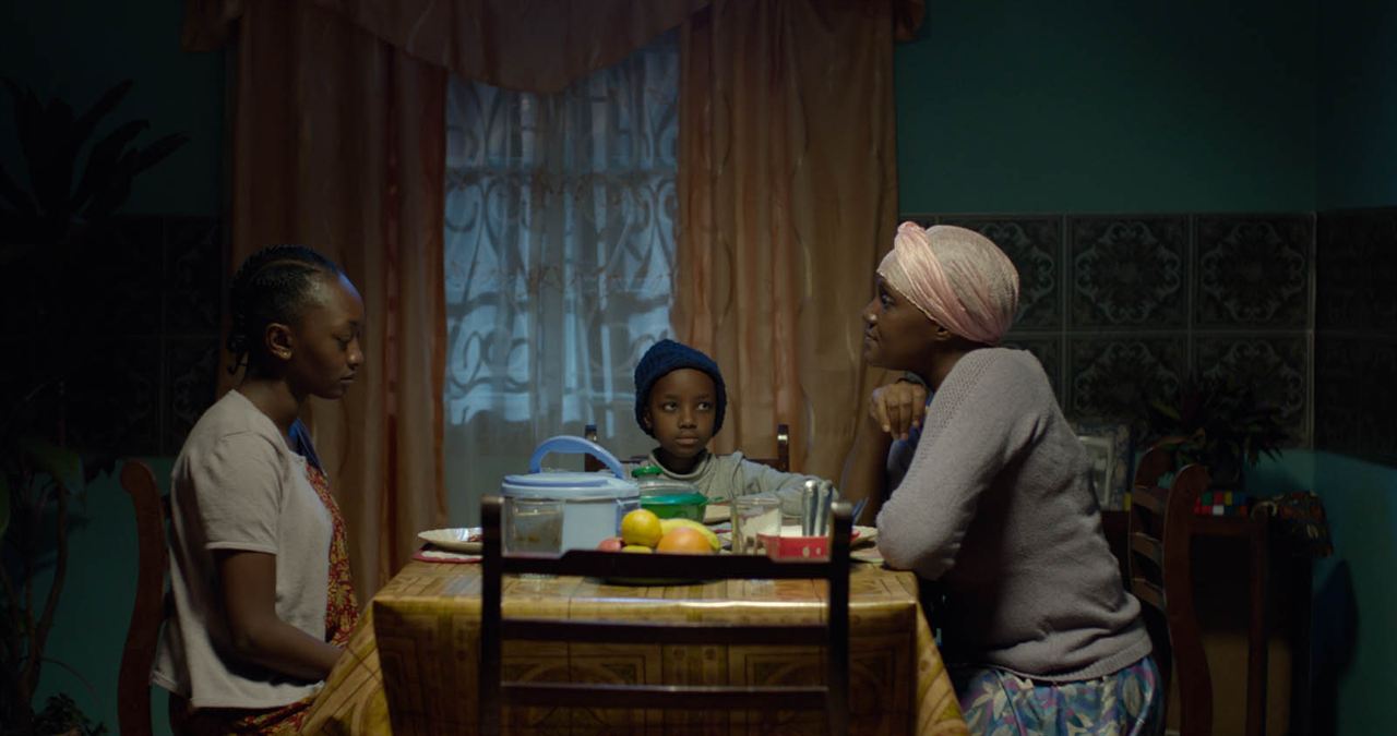 Supa Modo : Fotos Marianne Nungo, Nyawara Ndambia, Stycie Waweru