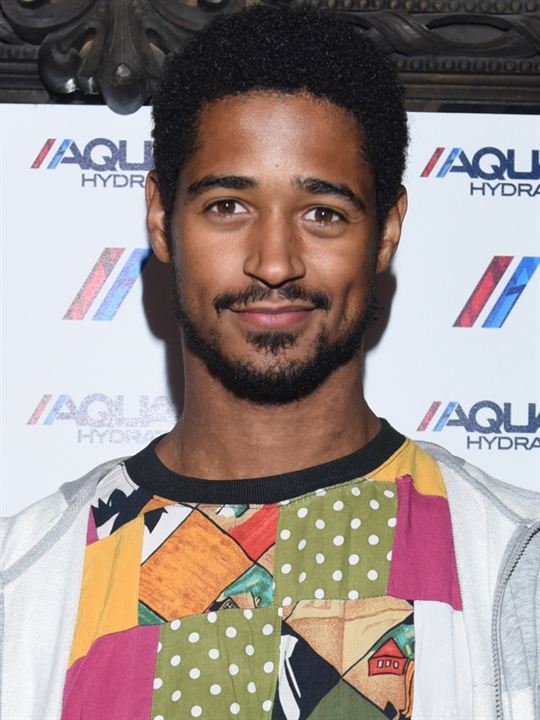 Poster Alfred Enoch