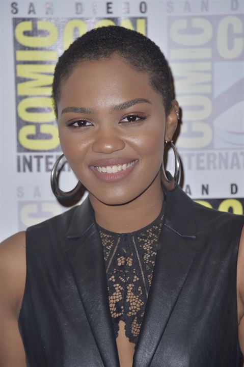Poster China Anne McClain