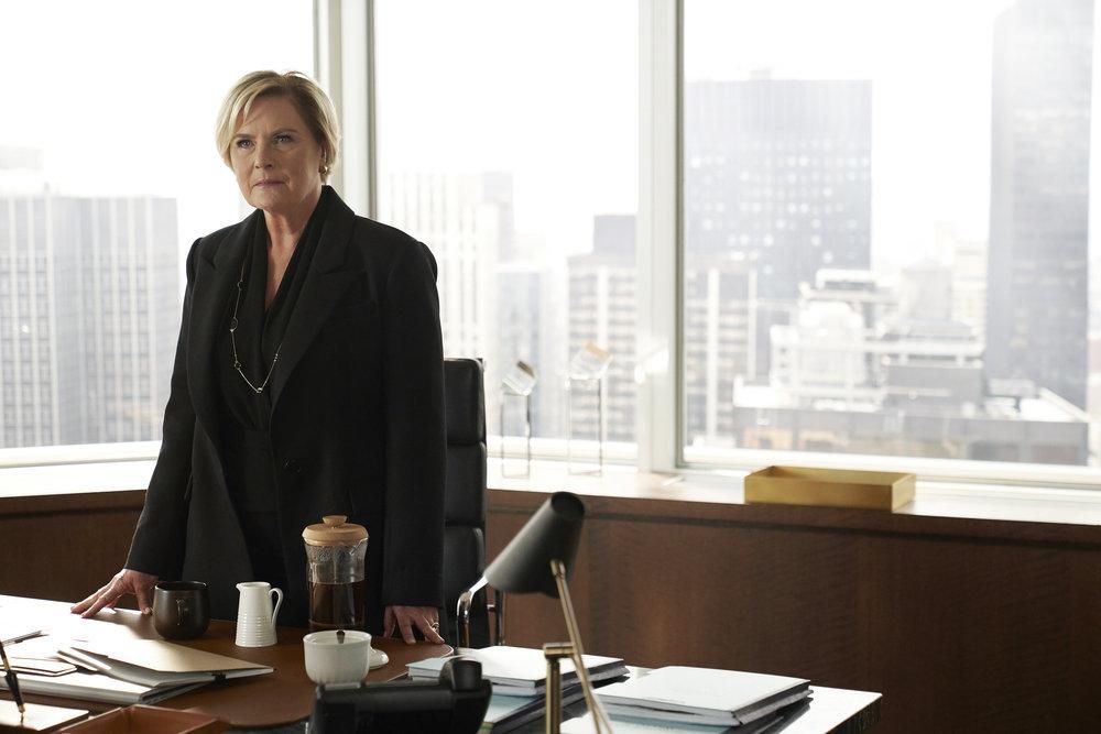 Suits : Fotos Denise Crosby
