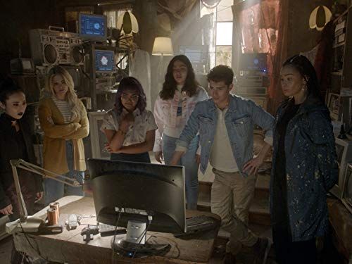 Marvel's Runaways : Poster