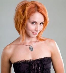 Poster Andrea López