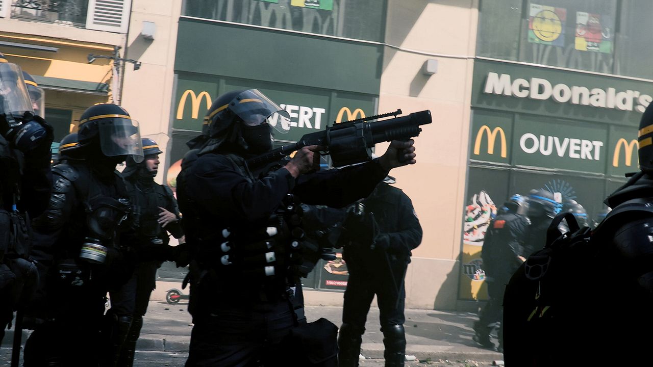 Un pays qui se tient sage : Fotos