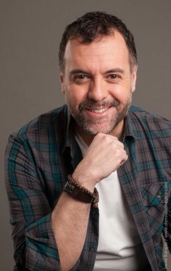Poster René García