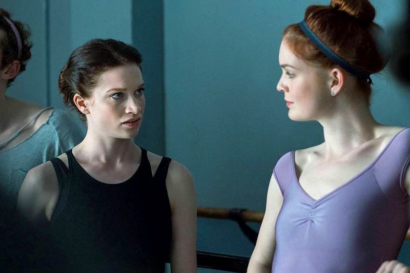 Flesh and Bone : Fotos