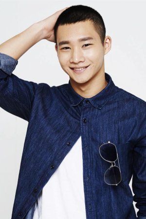 Poster Guan-Zhi Huang