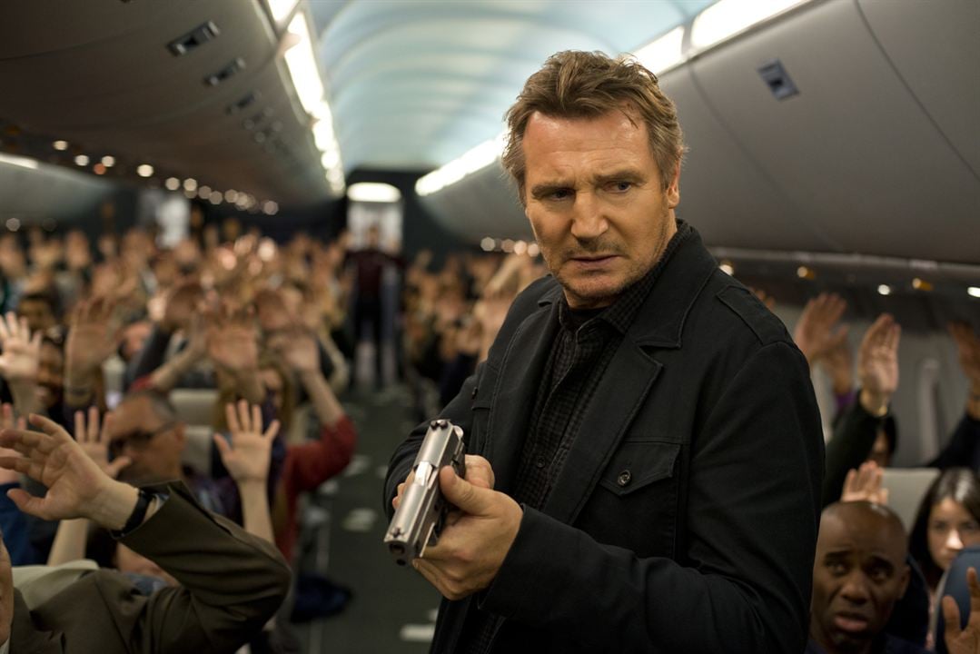 Sem Escalas : Fotos Liam Neeson