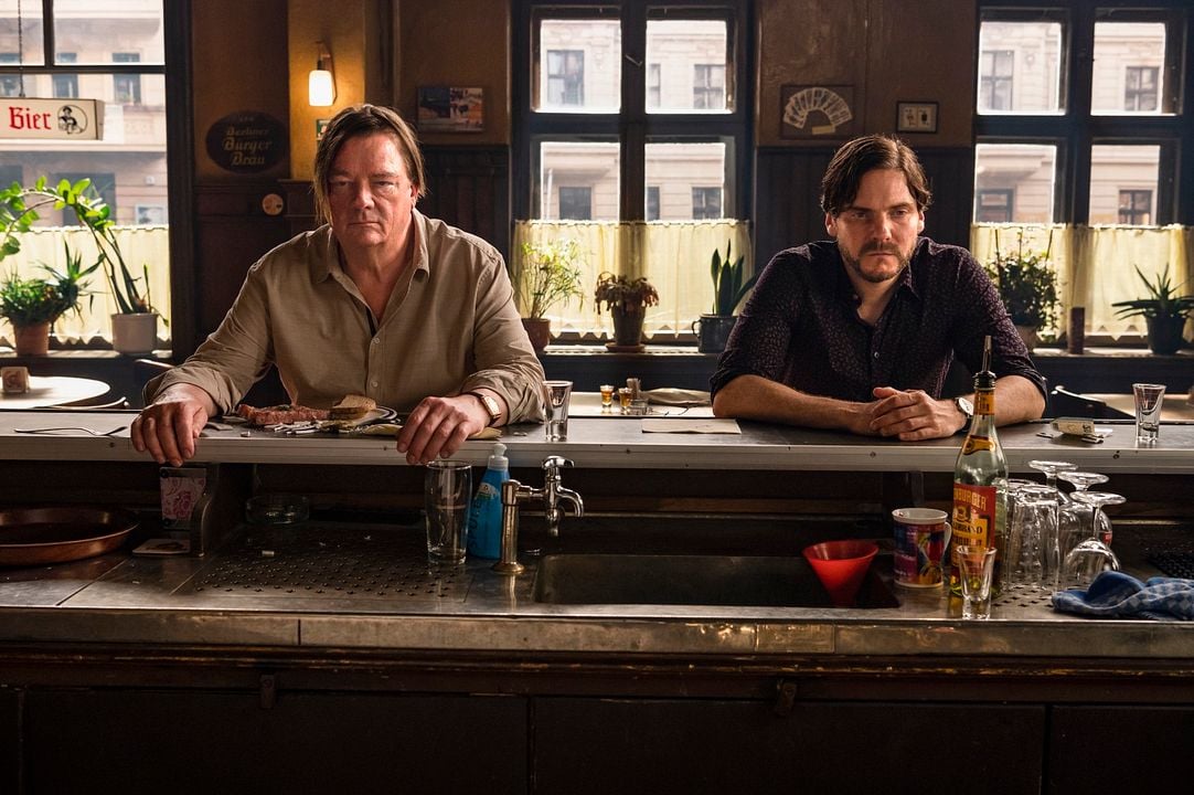 A Porta ao Lado : Fotos Peter Kurth, Daniel Brühl