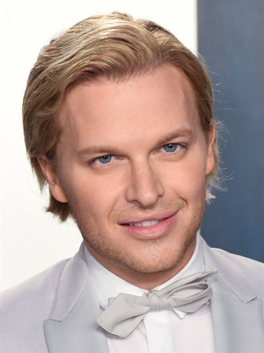 Poster Ronan Farrow