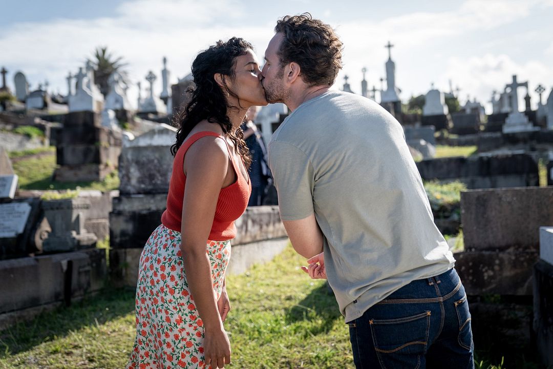 Fotos Zahra Newman, Rafe Spall