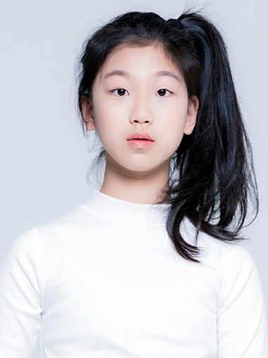 Poster Ji-won Lee