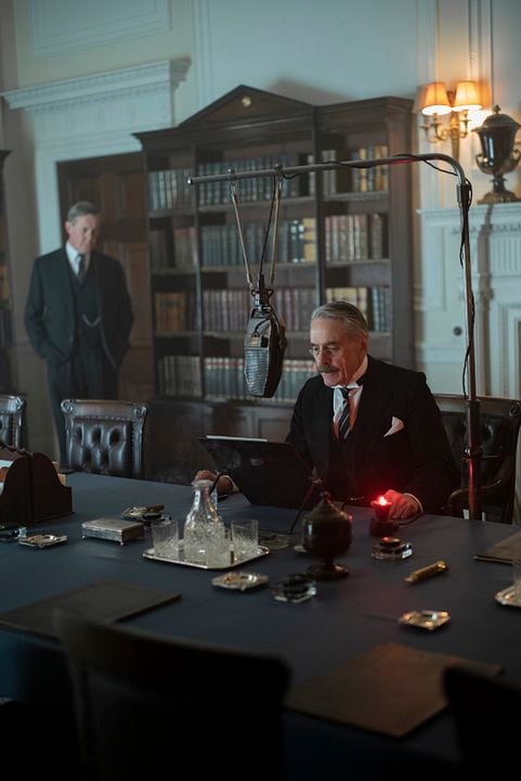 Munique - No Limite da Guerra : Fotos Jeremy Irons