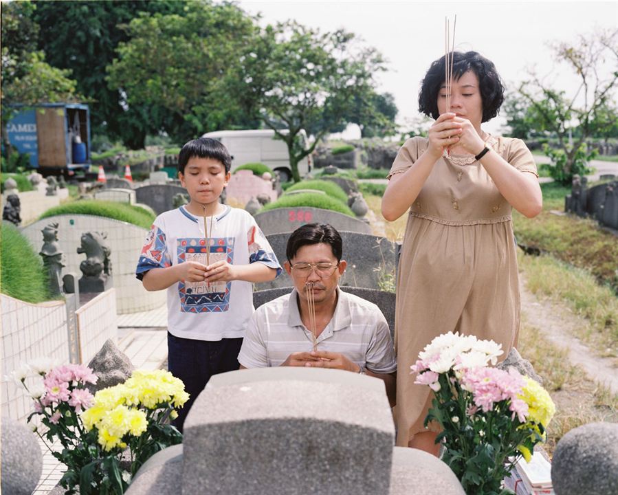 Quando Meus Pais Não Estão em Casa : Fotos Tianwen Chen, Koh Jia Ler