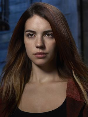 Poster Adelaide Kane