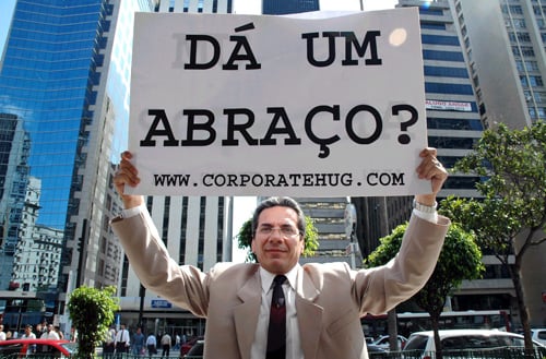 O Abraço Corporativo : Fotos