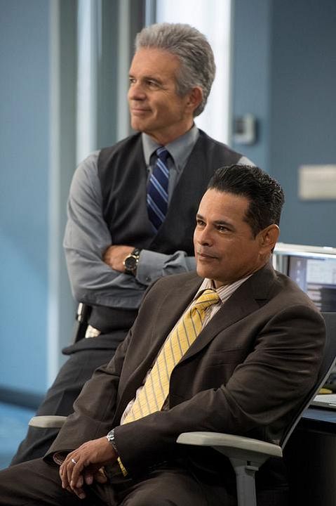 Major Crimes : Fotos Raymond Cruz
