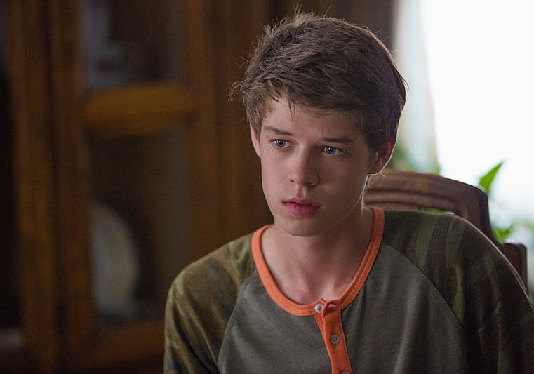 Under The Dome : Fotos Colin Ford