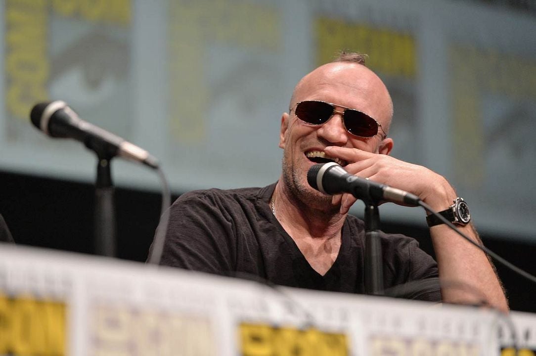 Guardiões da Galáxia : Revista Michael Rooker