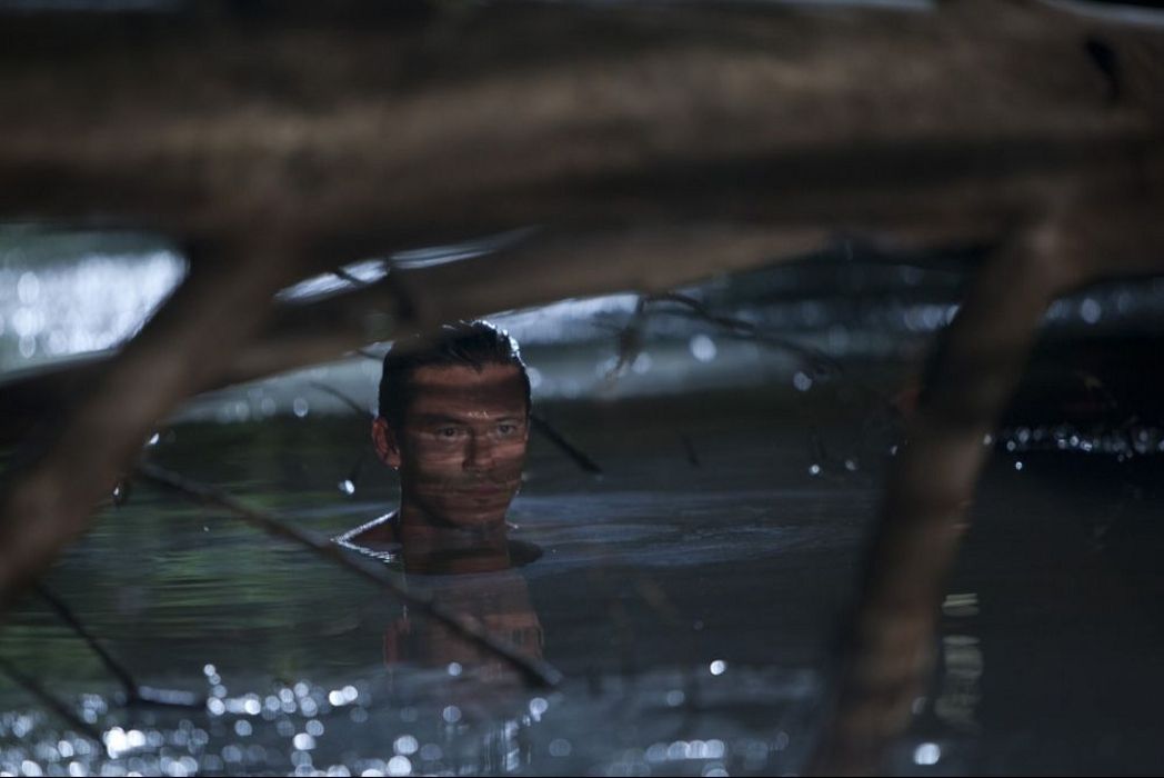 No One Lives : Fotos