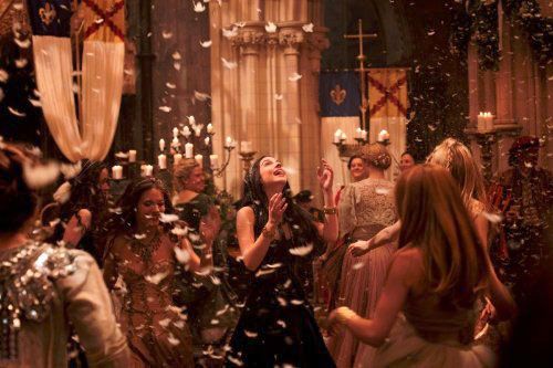 Reign : Fotos Adelaide Kane