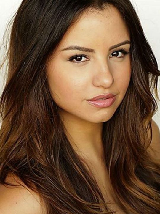 Poster Aimee Carrero