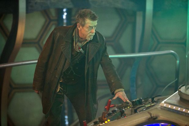 Doctor Who (2005) : Fotos John Hurt