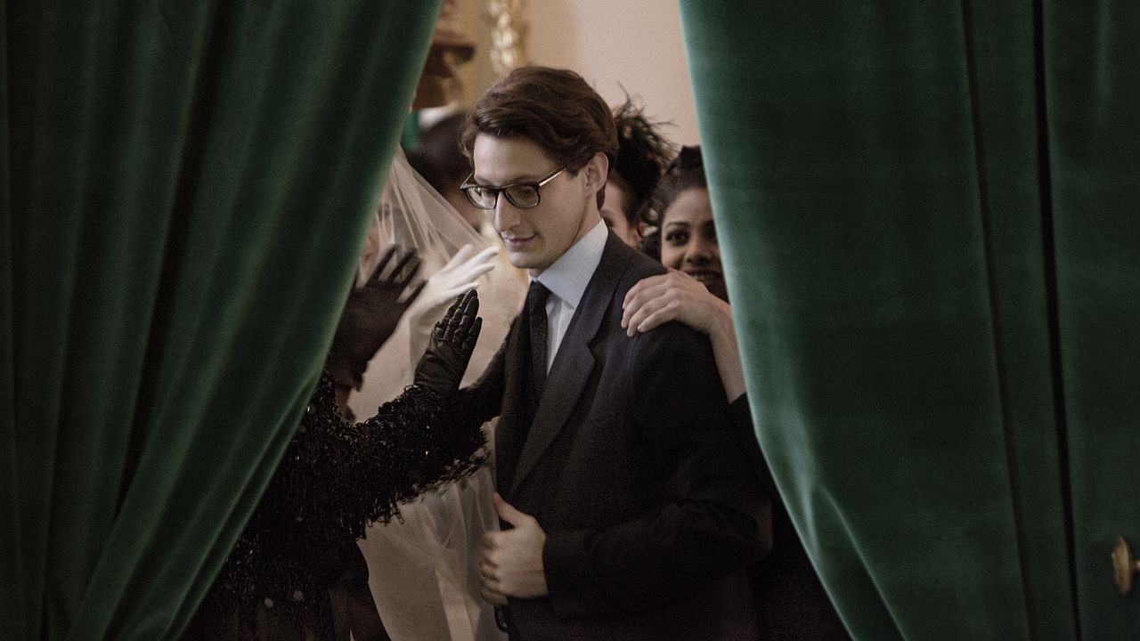 Yves Saint-Laurent : Fotos Pierre Niney