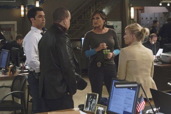 Law & Order: Special Victims Unit : Fotos Kelli Giddish, Mariska Hargitay, Danny Pino