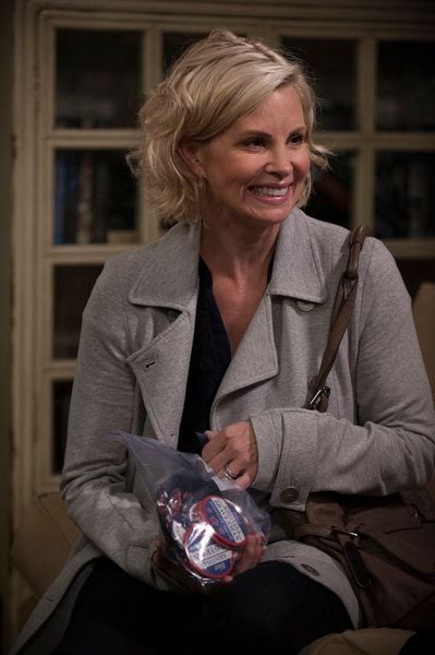 Parenthood : Fotos Monica Potter