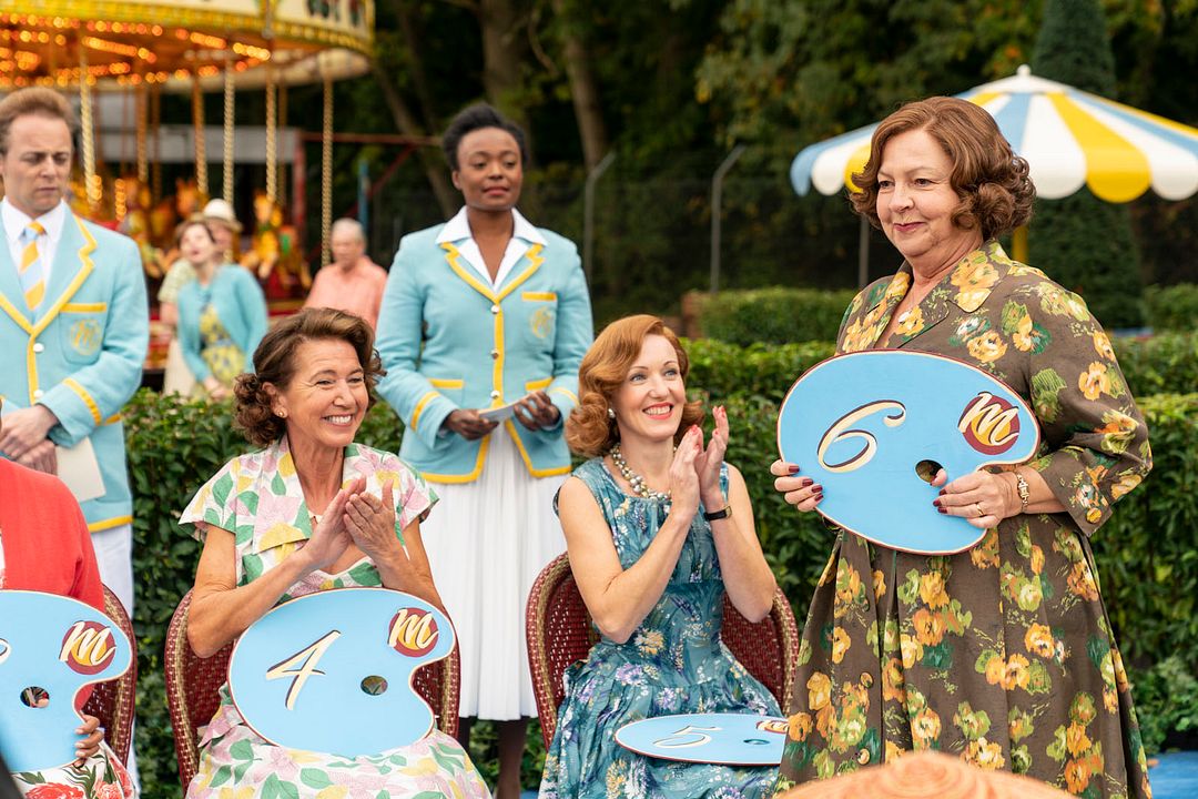 Fotos Kacey Ainsworth, Tessa Peake-Jones