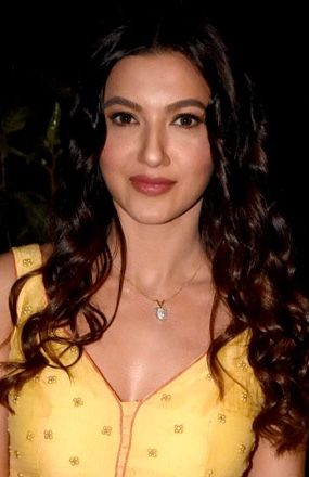 Poster Gauahar Khan