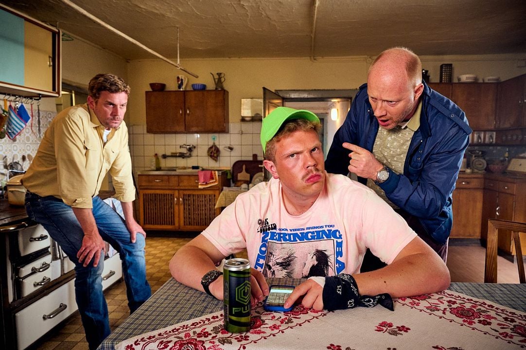 Fotos Sebastian Bezzel, Simon Schwarz, Johannes Berzl