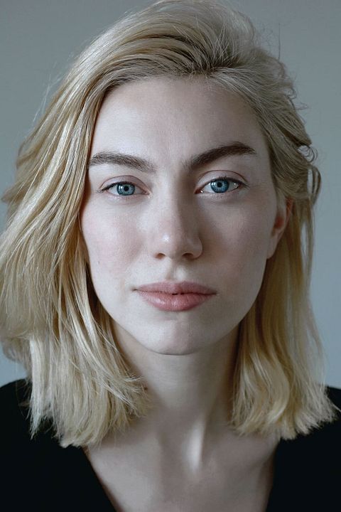 Poster Madeline Wise