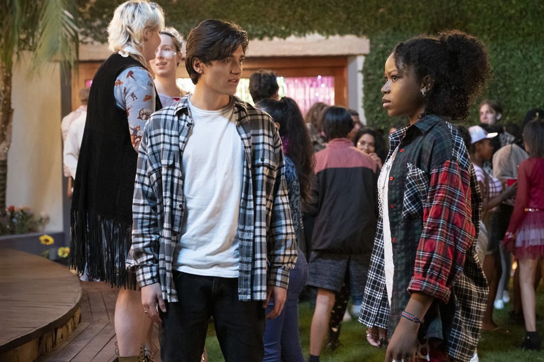 Darby and the Dead : Fotos Asher Angel